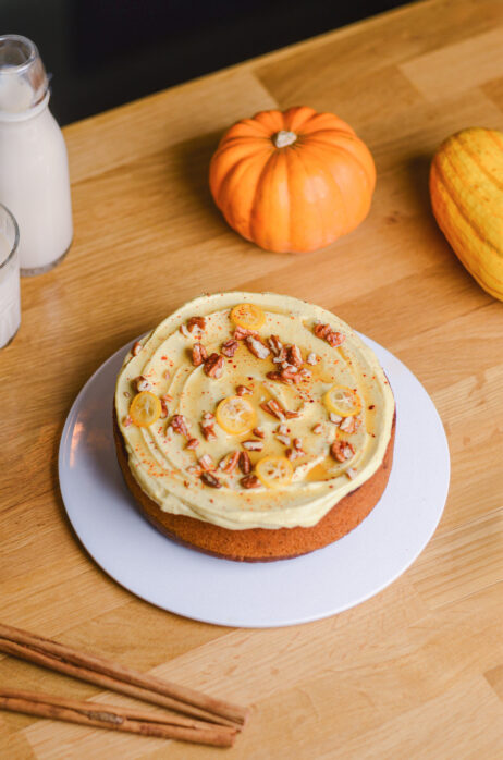 Pumpkin Spice Cake mit Lupi Kardamom Frosting